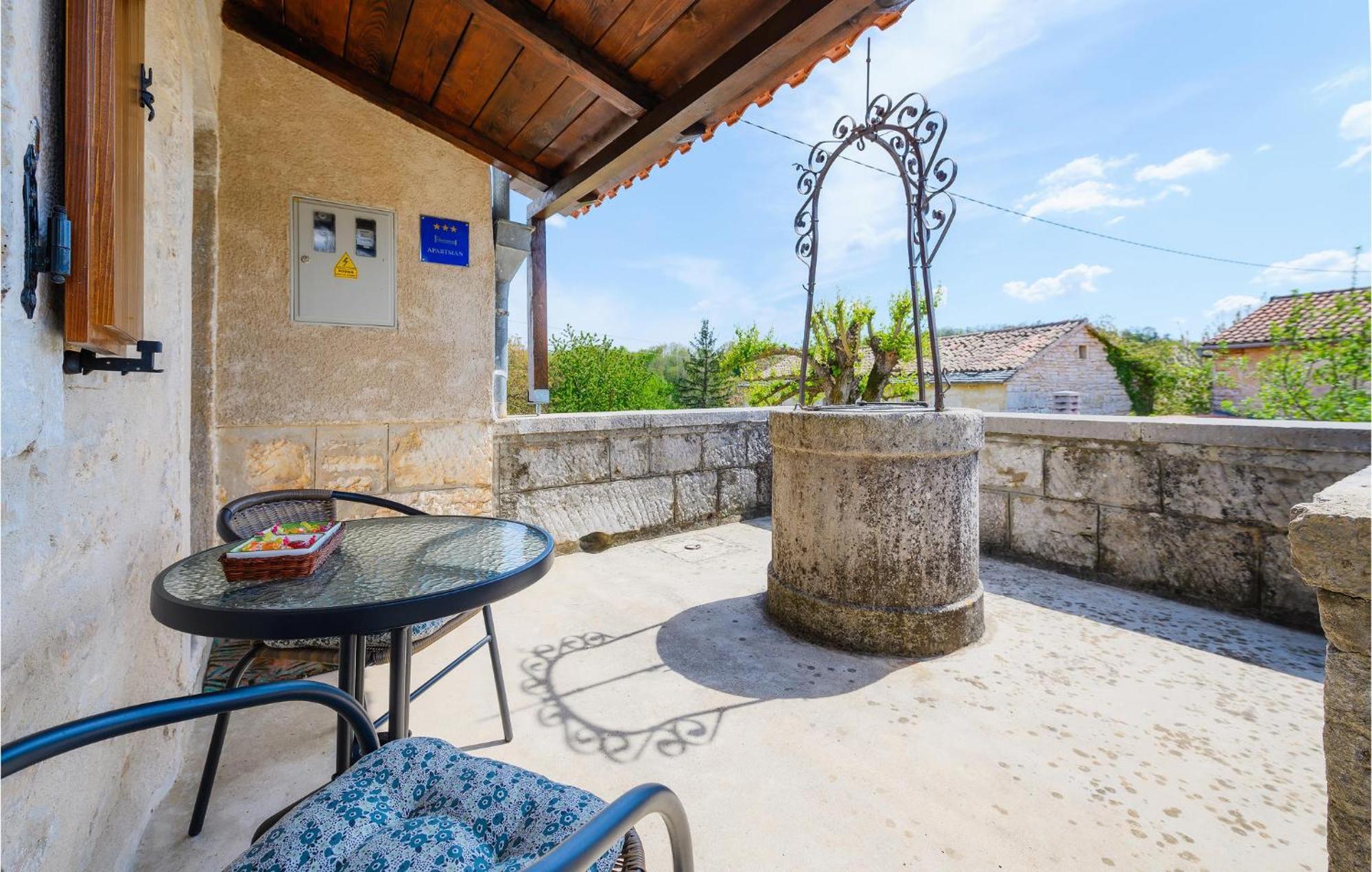 Cozy Home In Pazin With House A Panoramic View Экстерьер фото