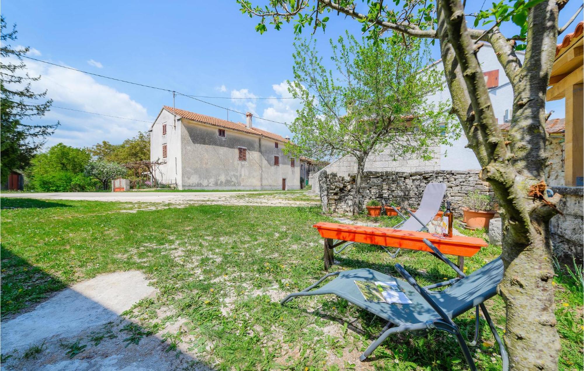 Cozy Home In Pazin With House A Panoramic View Экстерьер фото