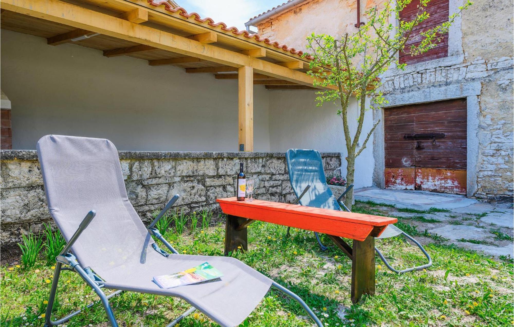 Cozy Home In Pazin With House A Panoramic View Экстерьер фото