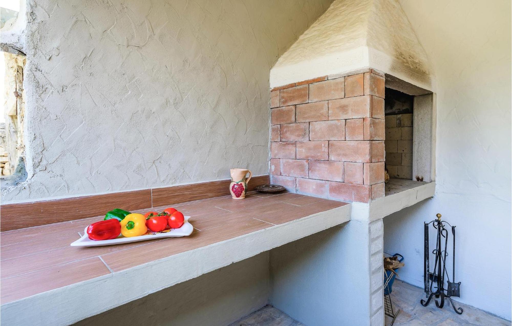 Cozy Home In Pazin With House A Panoramic View Экстерьер фото